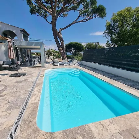 Beaupre فيلة لي إيسامبر