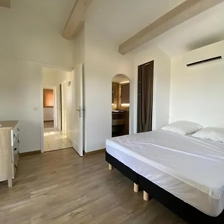 Villa Corsaire 2 *