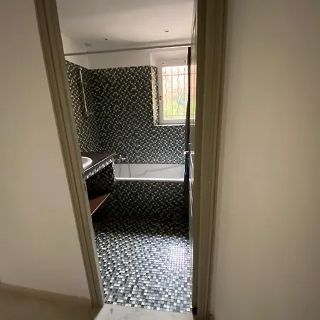 Beaupre * لي إيسامبر