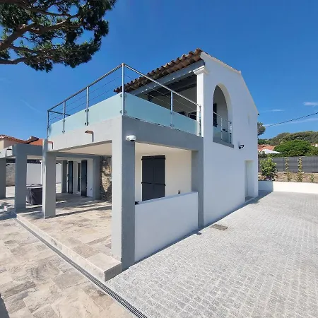 Villa Corsaire 2 *
